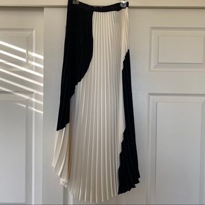 H&M Pleated Midi Skirt